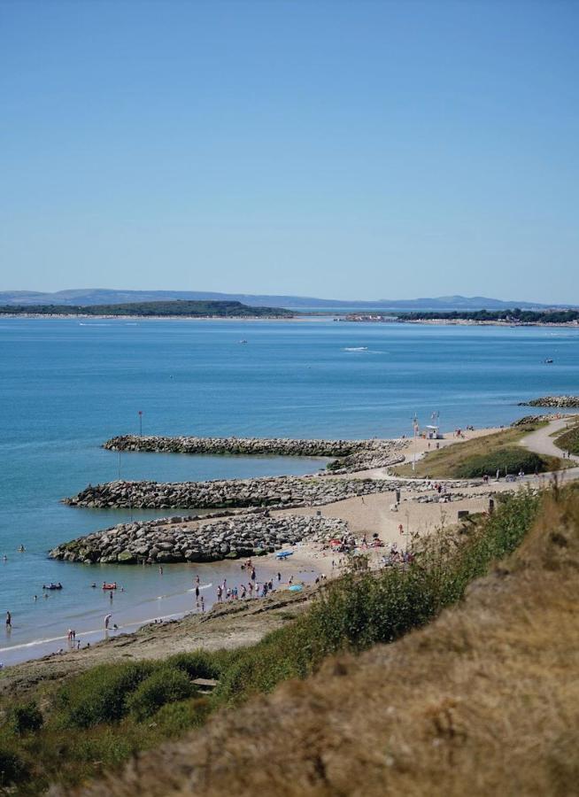 Bertie-By-The-Sea At Hoburne Naish Hotel Highcliffe Ngoại thất bức ảnh