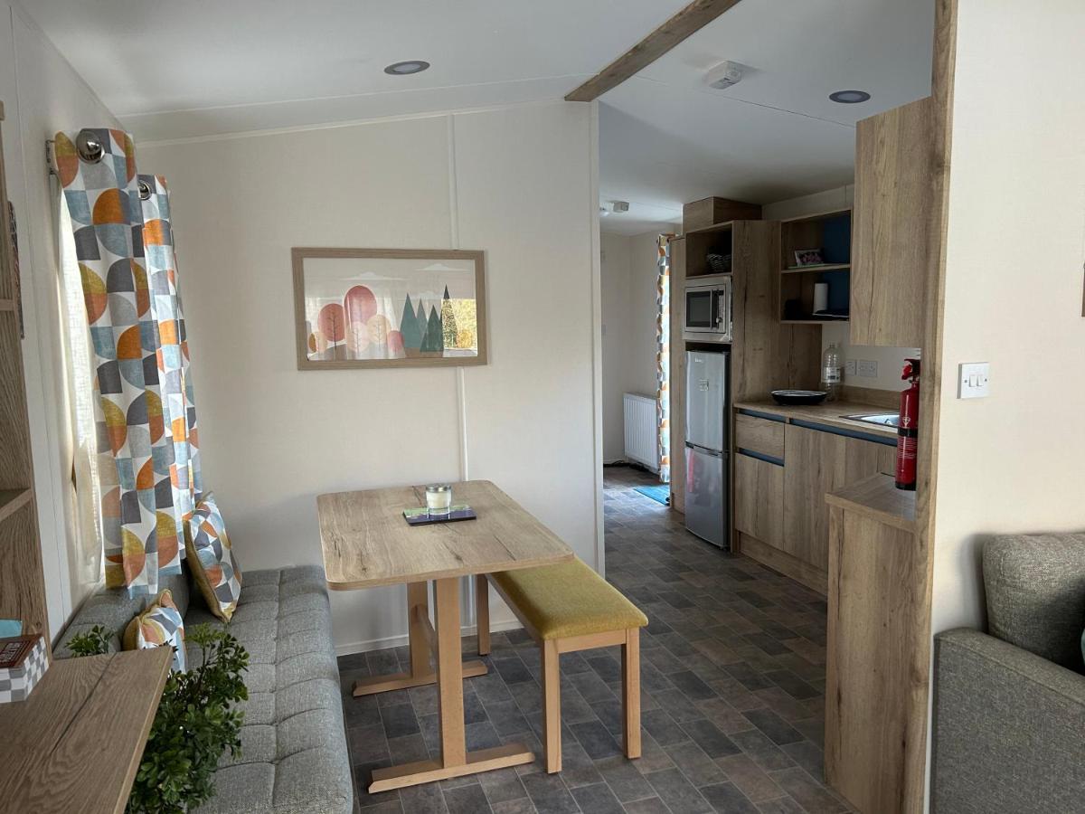 Bertie-By-The-Sea At Hoburne Naish Hotel Highcliffe Ngoại thất bức ảnh