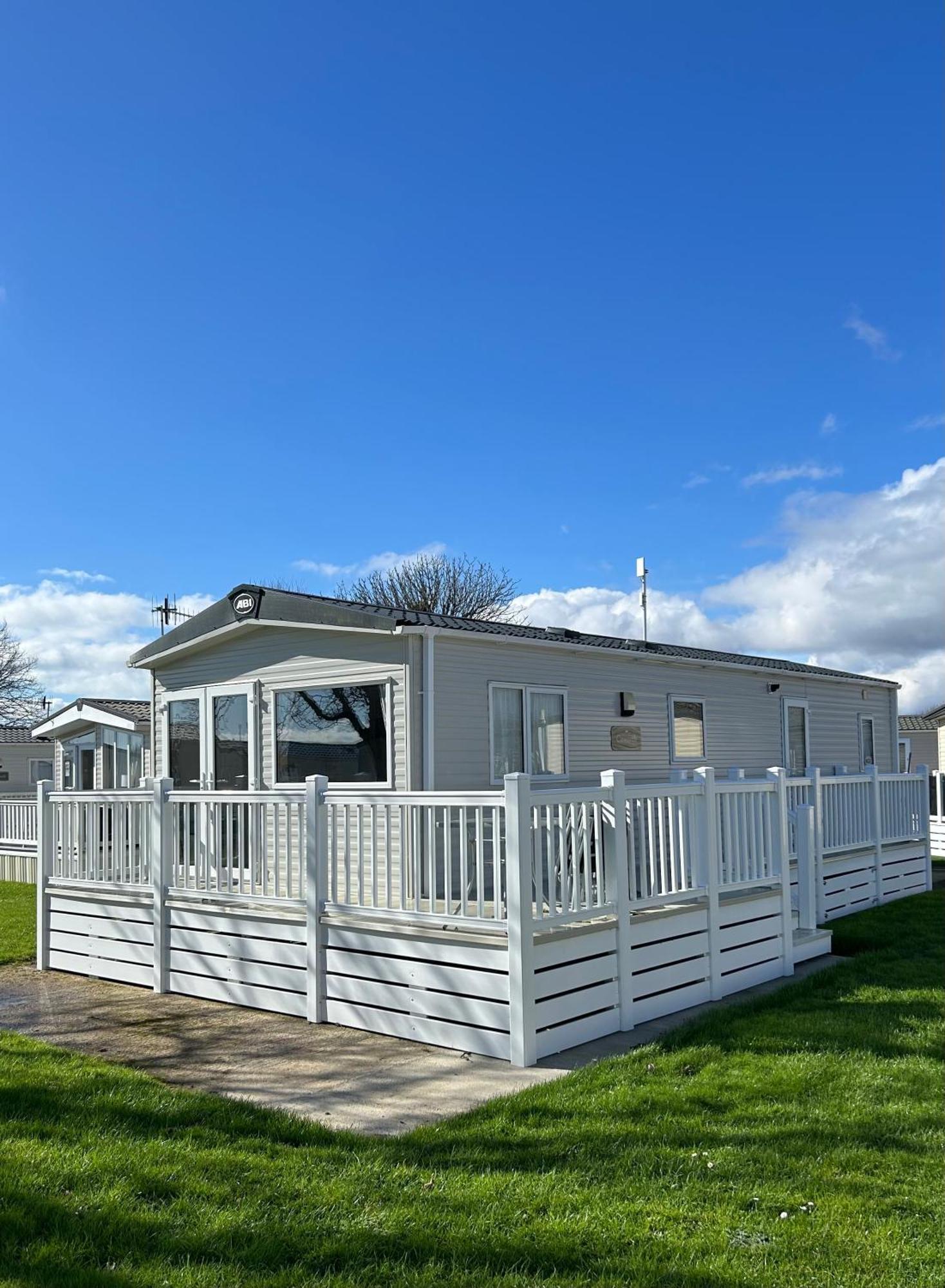 Bertie-By-The-Sea At Hoburne Naish Hotel Highcliffe Ngoại thất bức ảnh